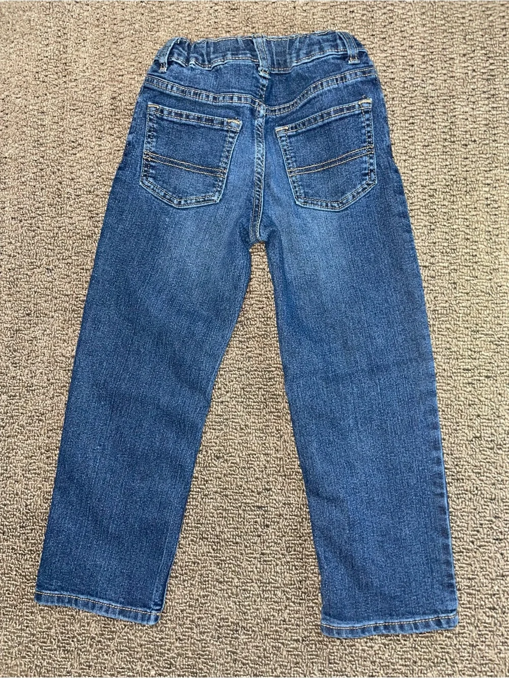 OshKosh B’gosh Boys Size 6 Jeans Lot of 2 Classic Denim Pants Light & Dark Wash